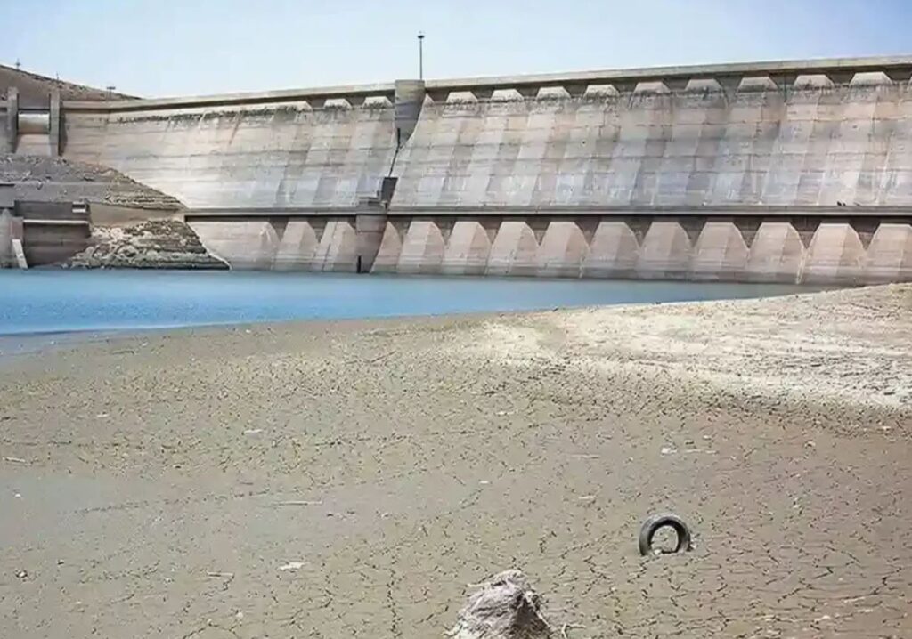 کاهش ۴۳ درصدی ورودی آب به سدهای کشور نسبت به سال گذشته