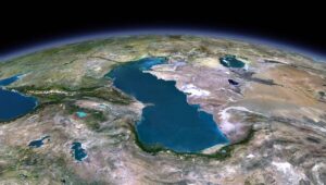 کاهش سطح آب دریای خزر