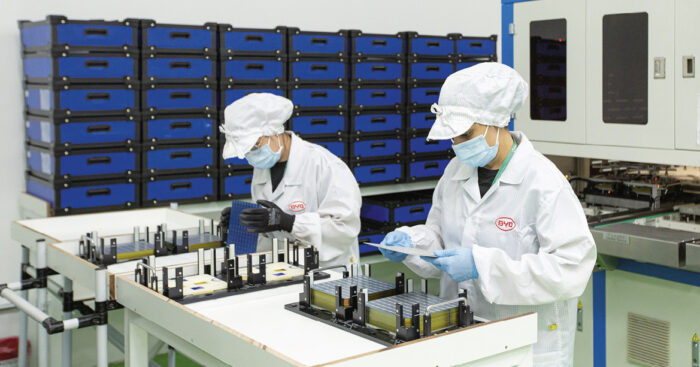 زنان انرژی‌های تجدیدپذیر