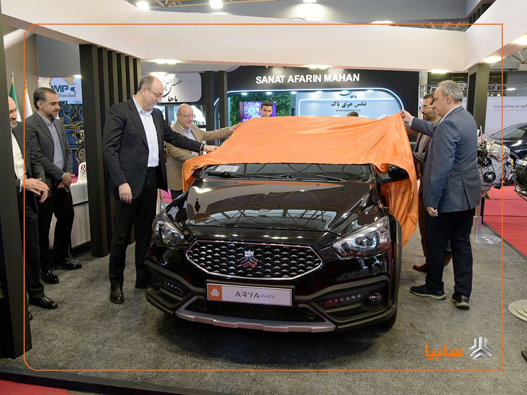 نخستین خودروی پلاگین هیبرید کشور رونمایی شد