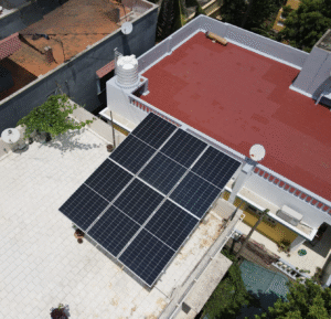 هند در ۹ ماه نخست امسال ۴.۹ گیگاوات ظرفیت خورشیدی پشت‌بامی نصب کرده است