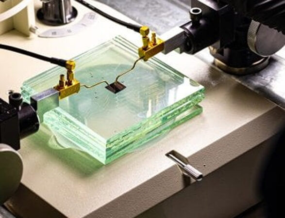 دانشمندان سلول خورشیدی گرافنی ساختند که می‌تواند ابرخازن‌ها را شارژ کند