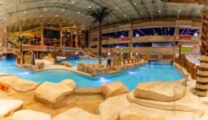 بحران آب در مشهد/ آب مجموعه «سرزمین موج‌های آبی» از کجا تأمین می‌شود؟