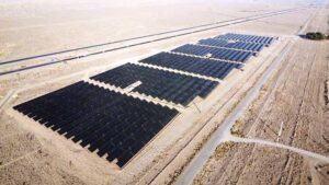 رکوردشکنی در طرح ملی ۱۷۰۰ مگاواتی نیروگاه تجدیدپذیر؛ ۴۲۰ مگاوات برق خورشیدی تنها در دو ماه