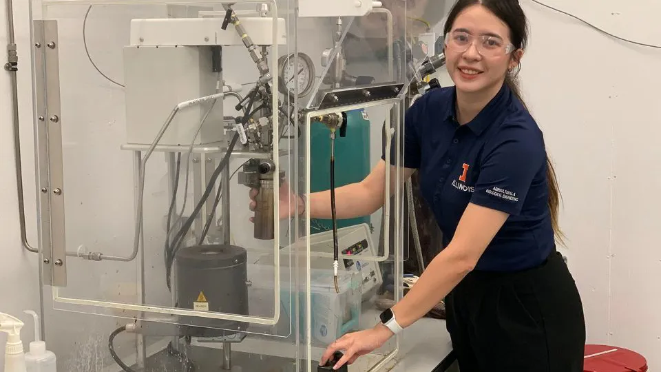 دستاورد جدید دانشمندان: تبدیل پسماند غذا به سوخت جت