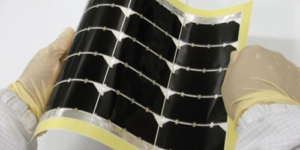 شارپ پنل خورشیدی ورقه‌ای سبک و منعطف مناسب کاربردهای فضایی تولید می‌کند