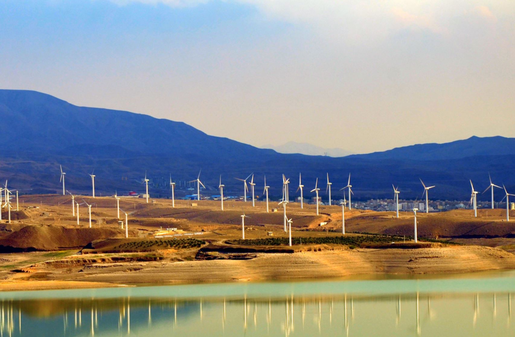 نیروگاه منجیل