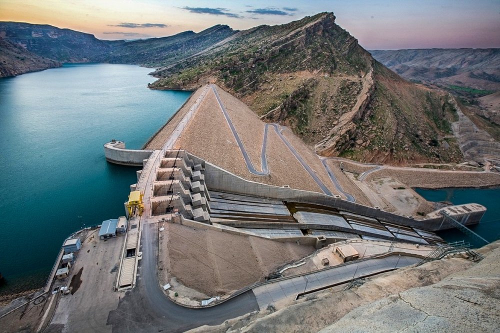 Masjedesoleymandam2_0 (1)