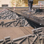 سازه نصب پنل خورشیدی که تماماً از پلاستیک بازیافتی ساخته شده است