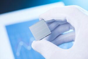 بهبود پایداری سلول‌های خورشیدی لایه نازک با نانولایه اکسید ژرمانیوم