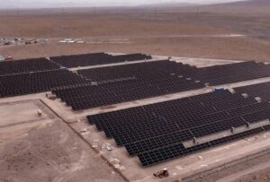 معاون استاندار کرمان: ۸۸۰۰ مگاوات نیروگاه خورشیدی مجوز گرفته و ۳۰۷ مگاوات آن وارد مدار شده است