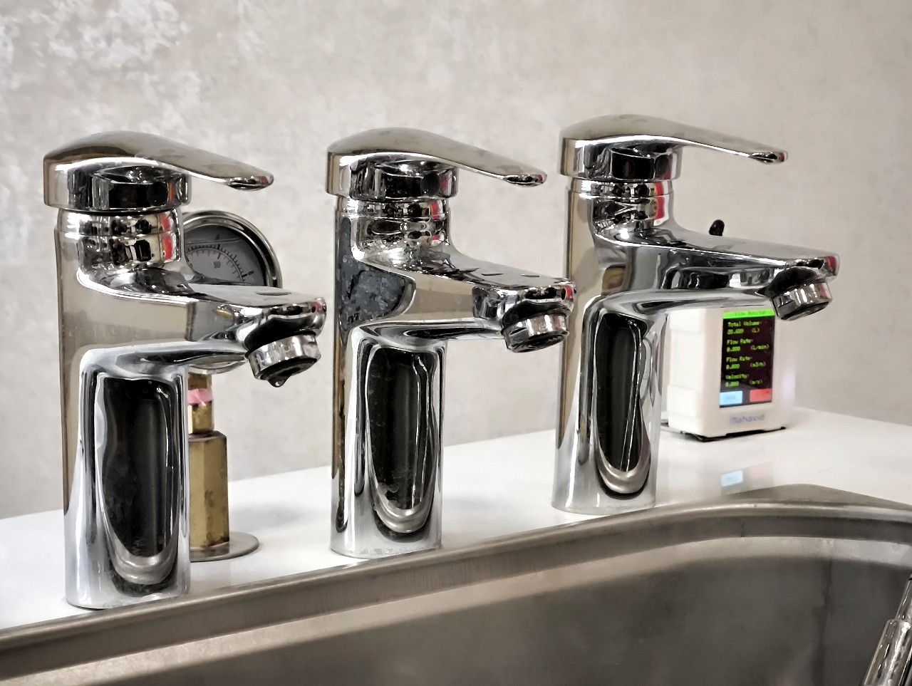 تجهیزات کاهنده مصرف