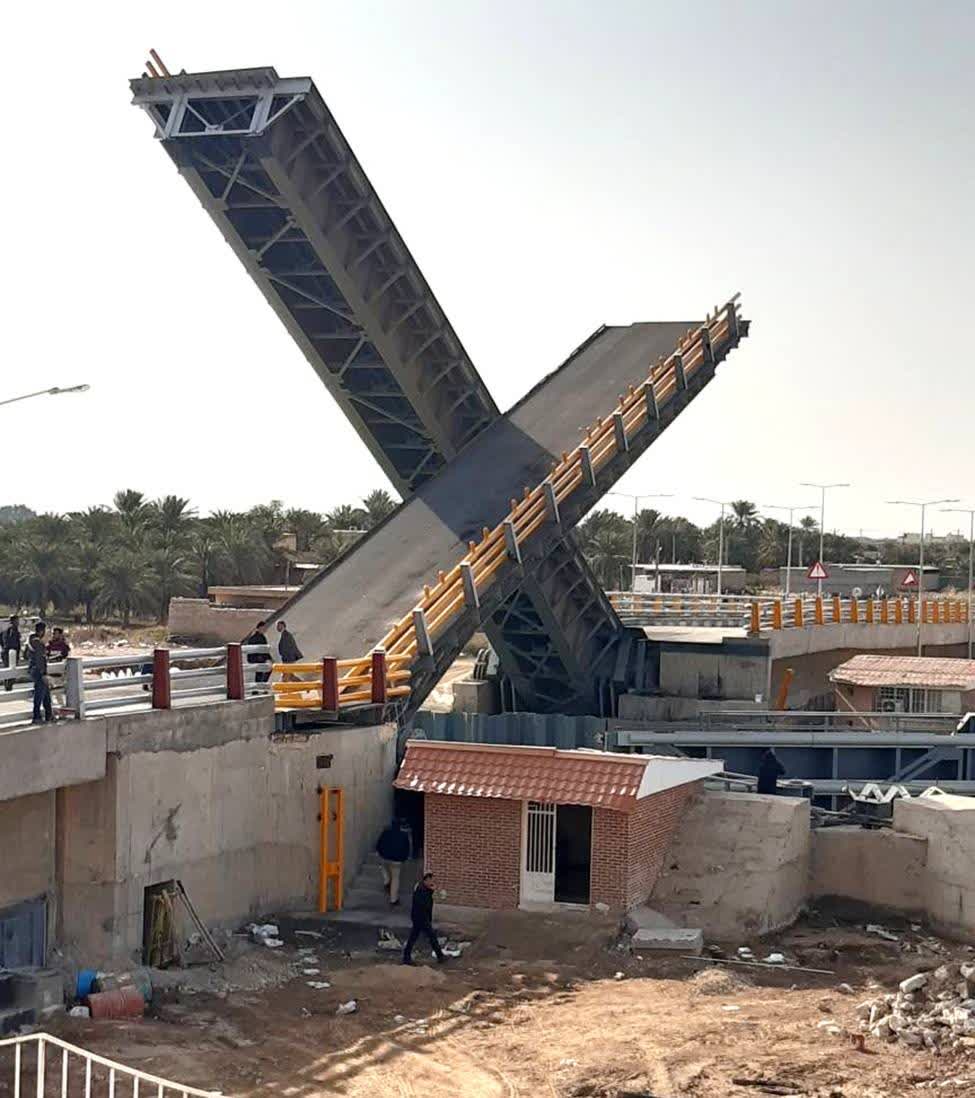 آغاز بهره‌برداری آزمایشی تنها پل متحرک ایران؛ گامی راهبردی برای مدیریت آب و امنیت ترابری خوزستان