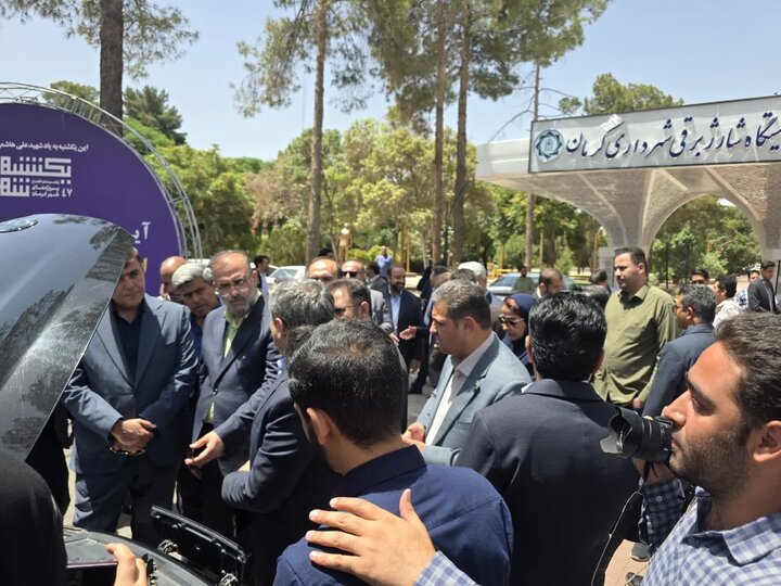 افتتاح ایستگاه فست شارژ خودروهای برقی در کرمان